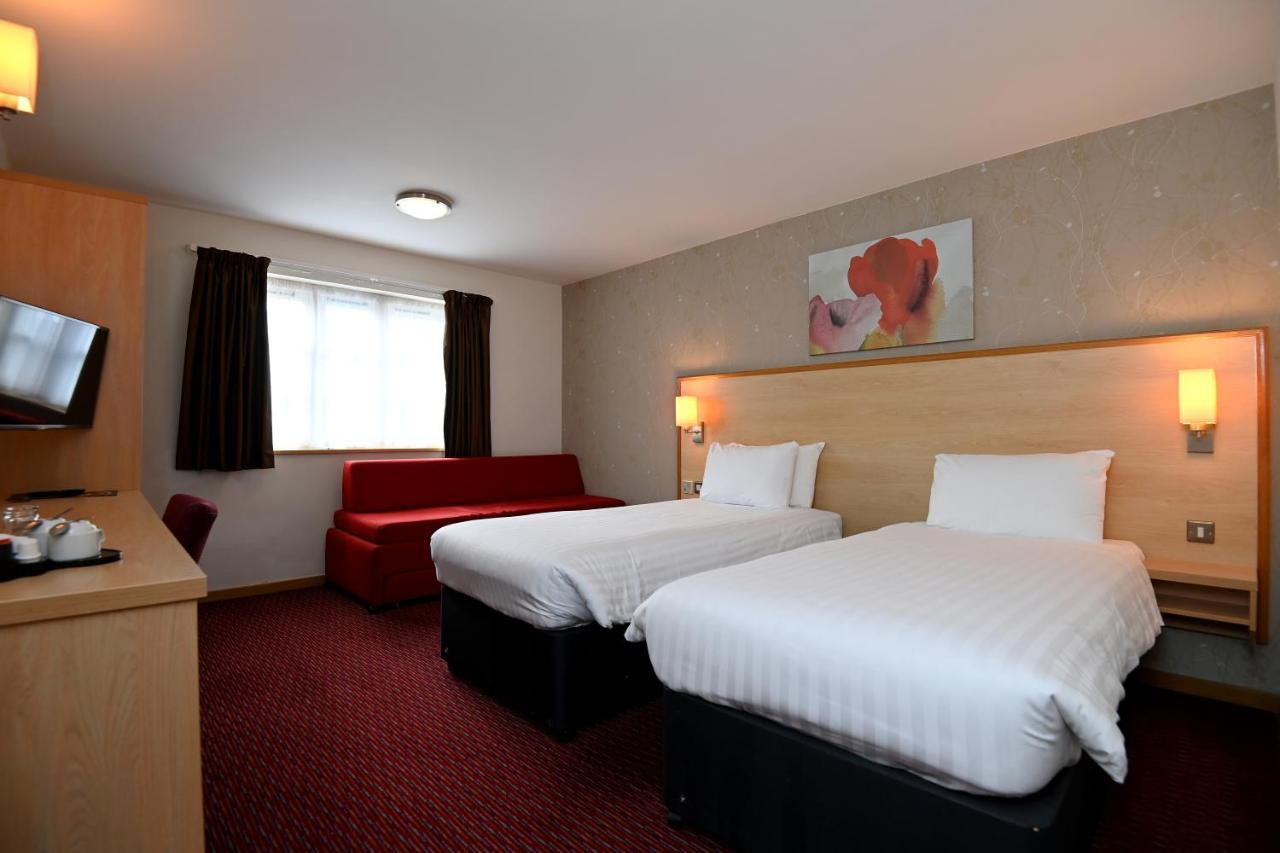 Meadow Farm Redditch By Marstons Inns Eksteriør billede