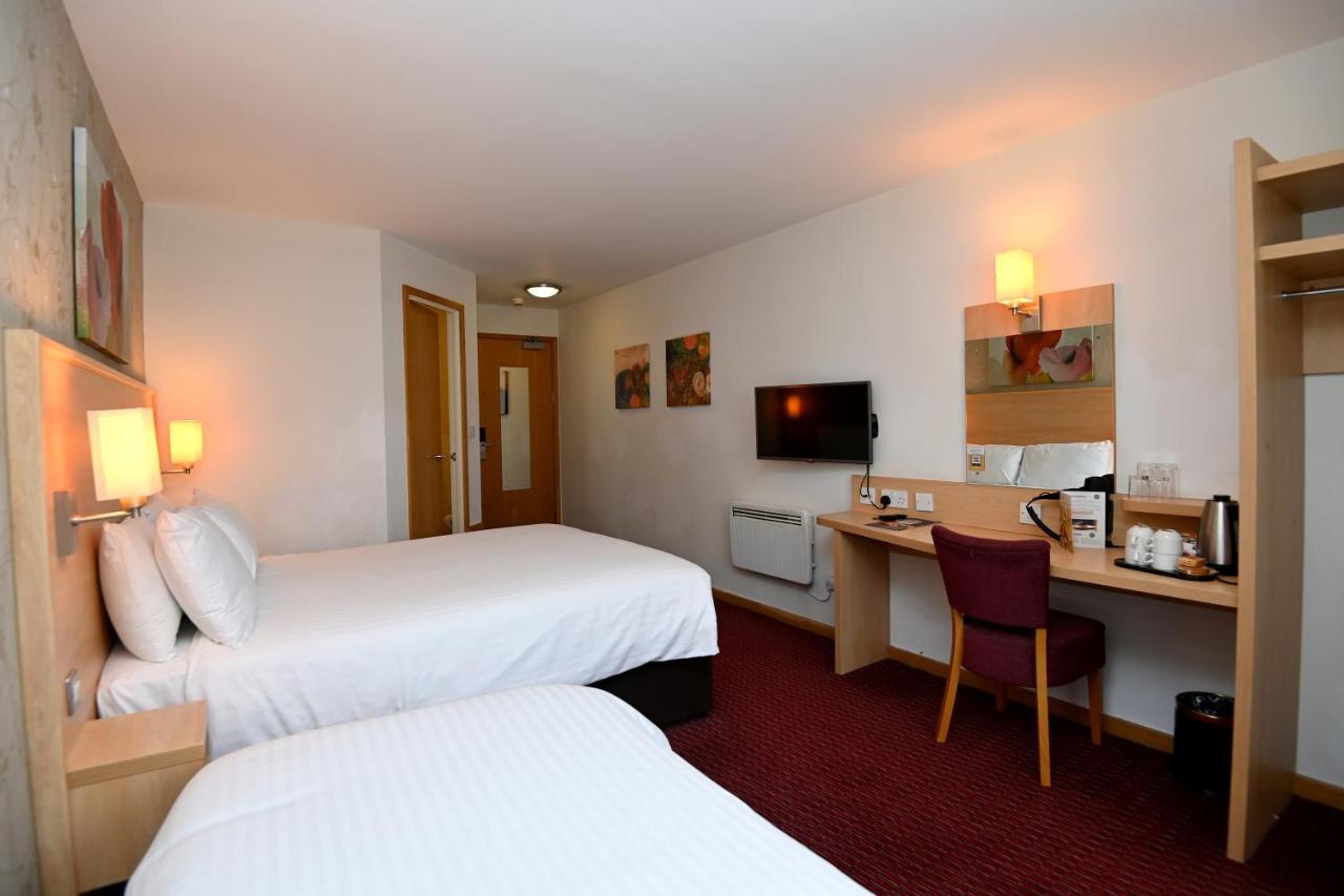 Meadow Farm Redditch By Marstons Inns Eksteriør billede